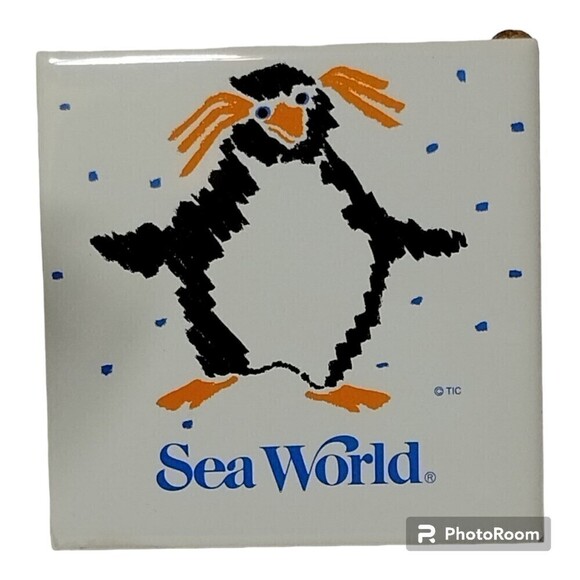 SeaWorld Penguin Tile Coaster Drink Coaster Souvenir Home Decor - Picture 1 of 7